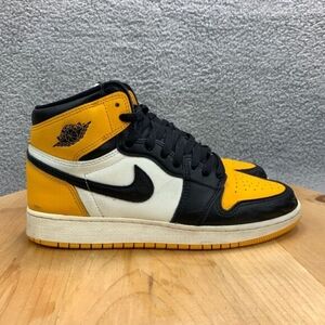 Womens 8.5 / 7Y - Nike Air Jordan 1 OG High Shoes Taxi Yellow Toe Sneakers